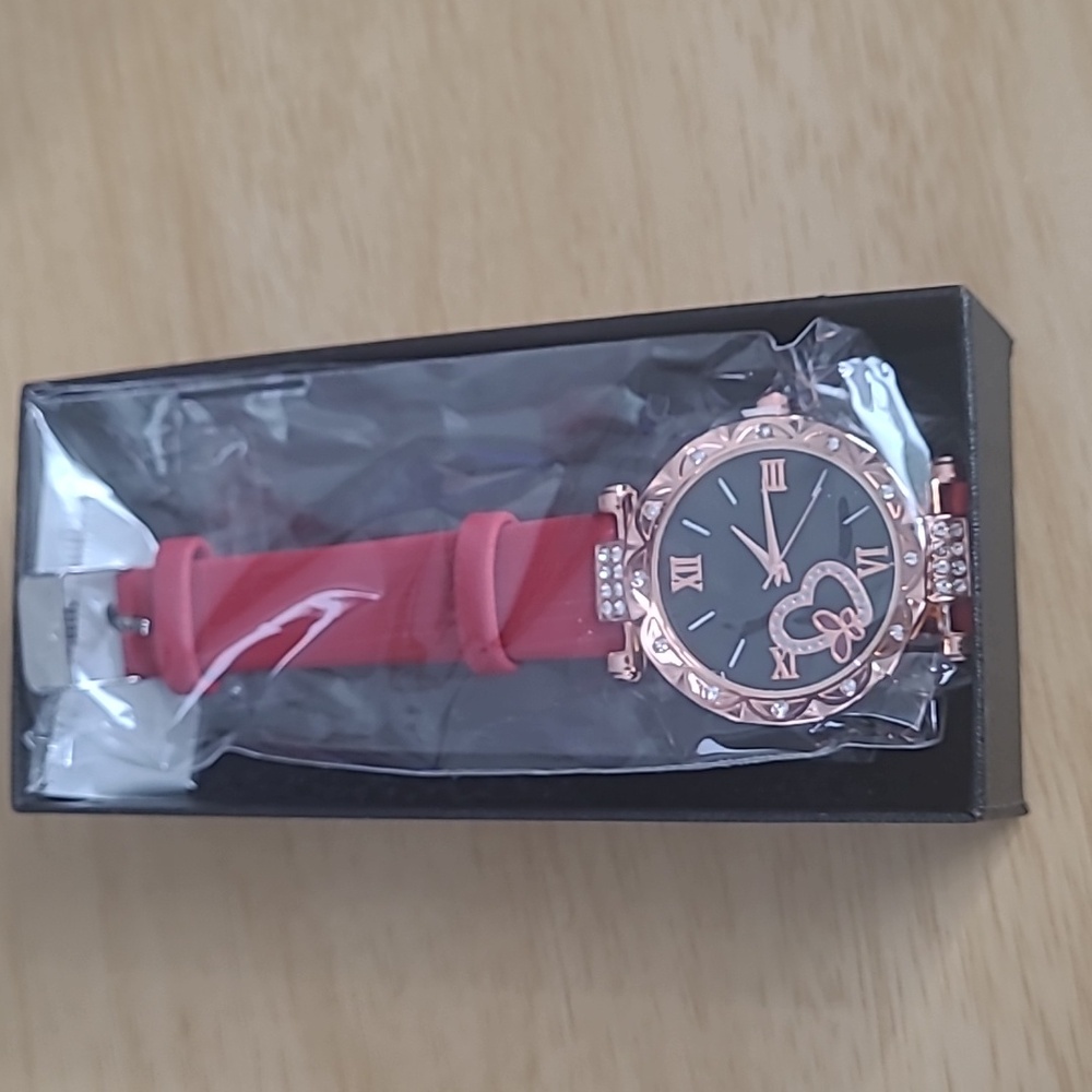 Ladies watch NIB